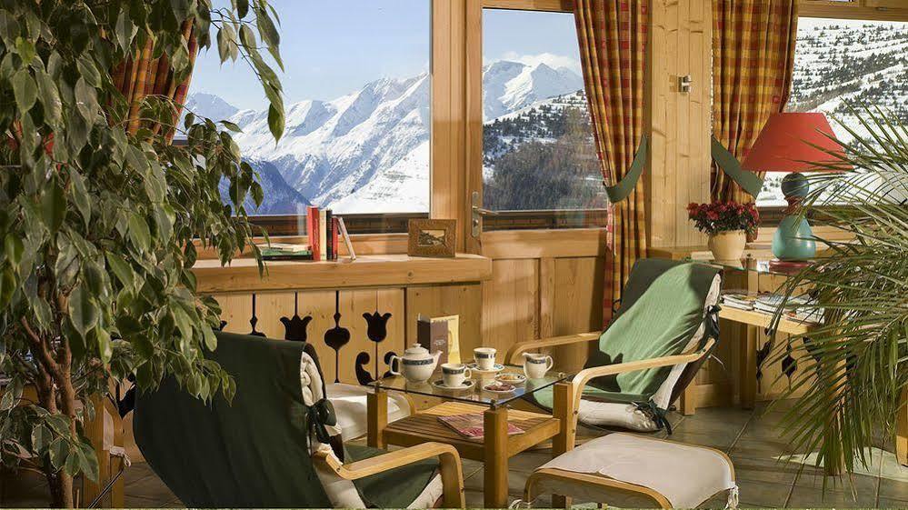 Le Castillan Alpe d'Huez Exteriör bild